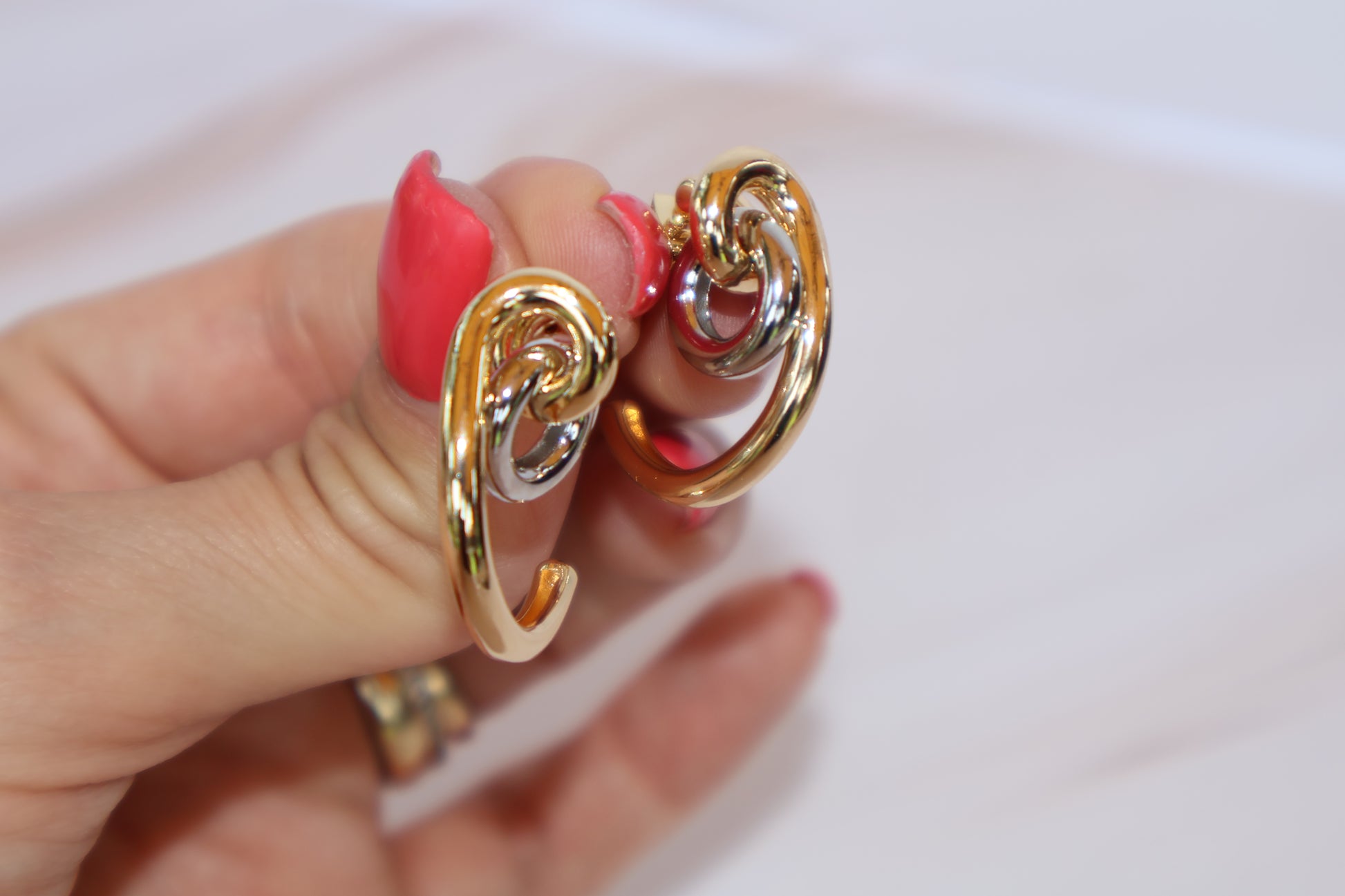 Arete bi-color