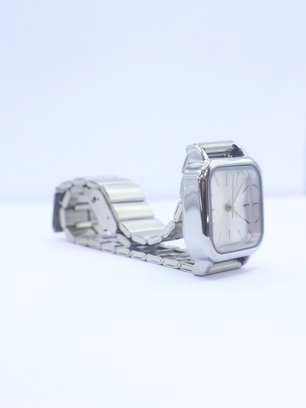 RELOJ 48