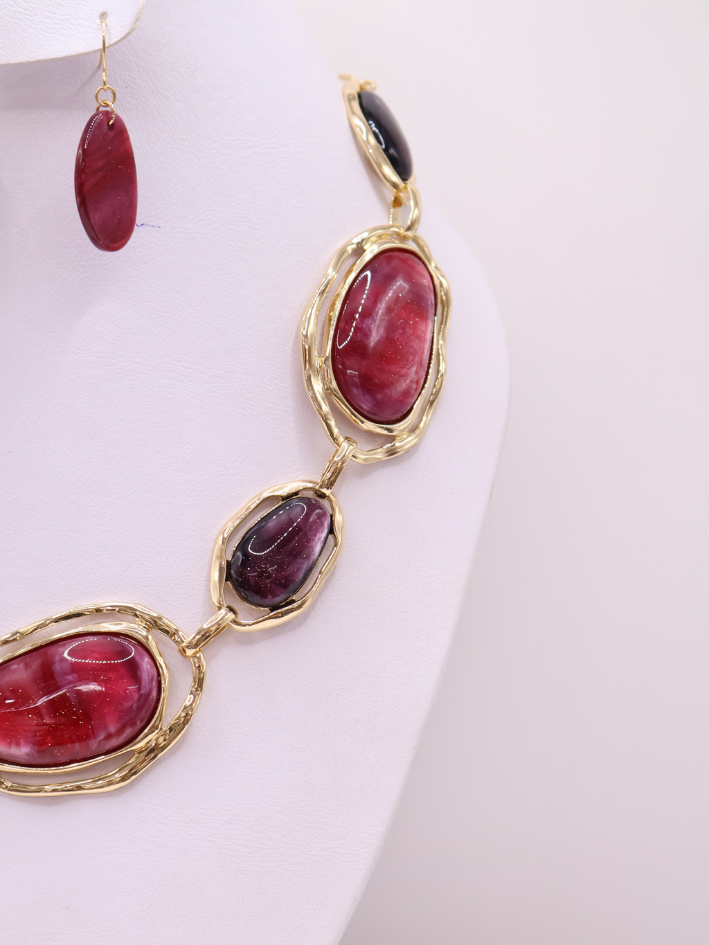 COLLAR 145