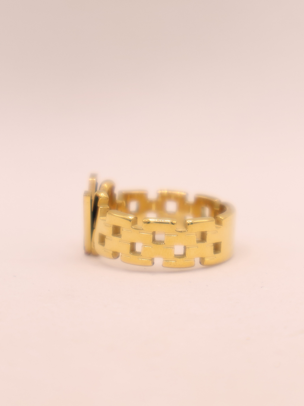 ANILLO 46