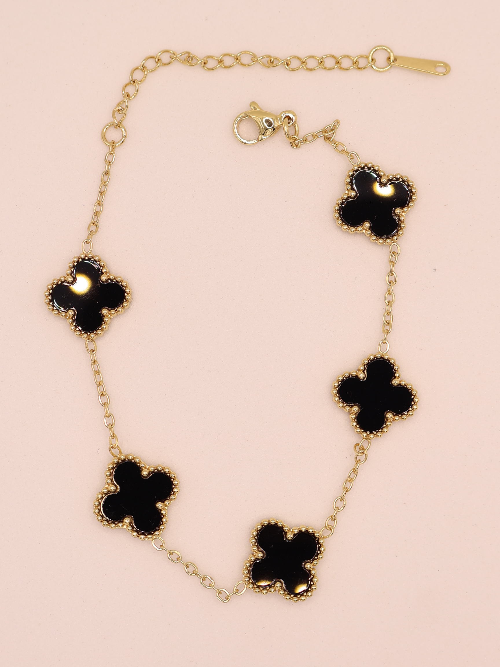 Pulsera de trebol negra gde