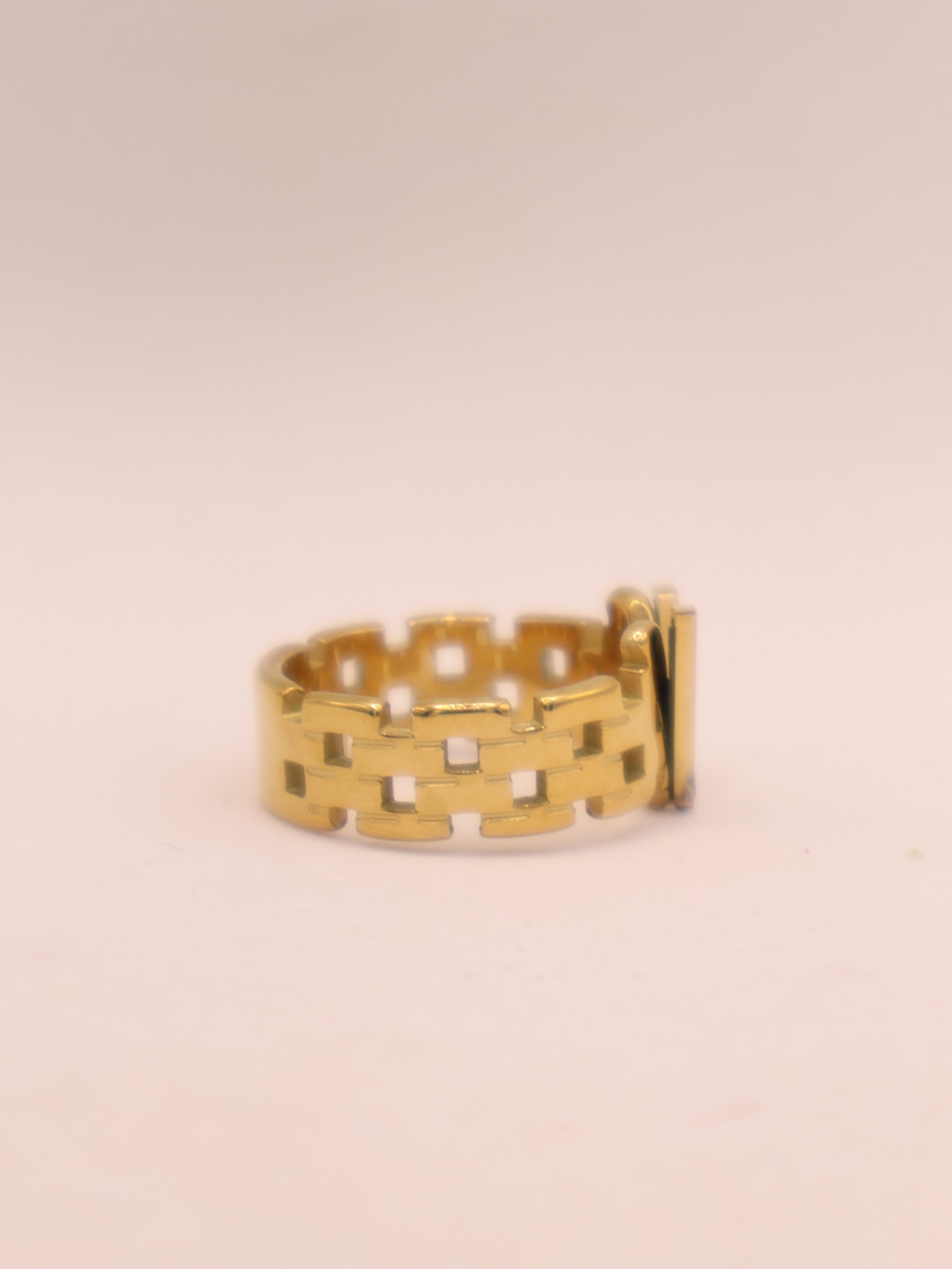 ANILLO 46