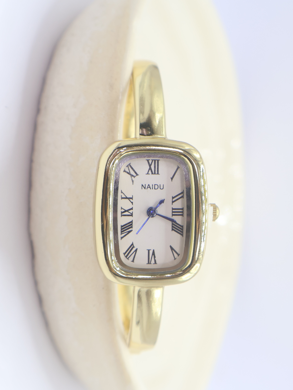 RELOJ 52