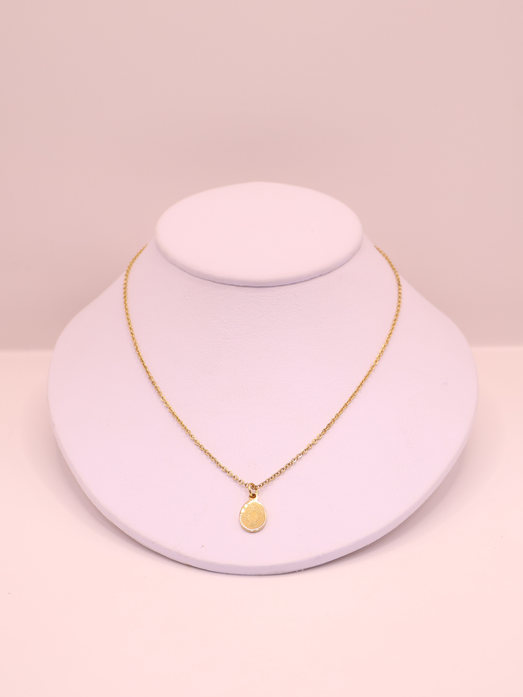 COLLAR 20