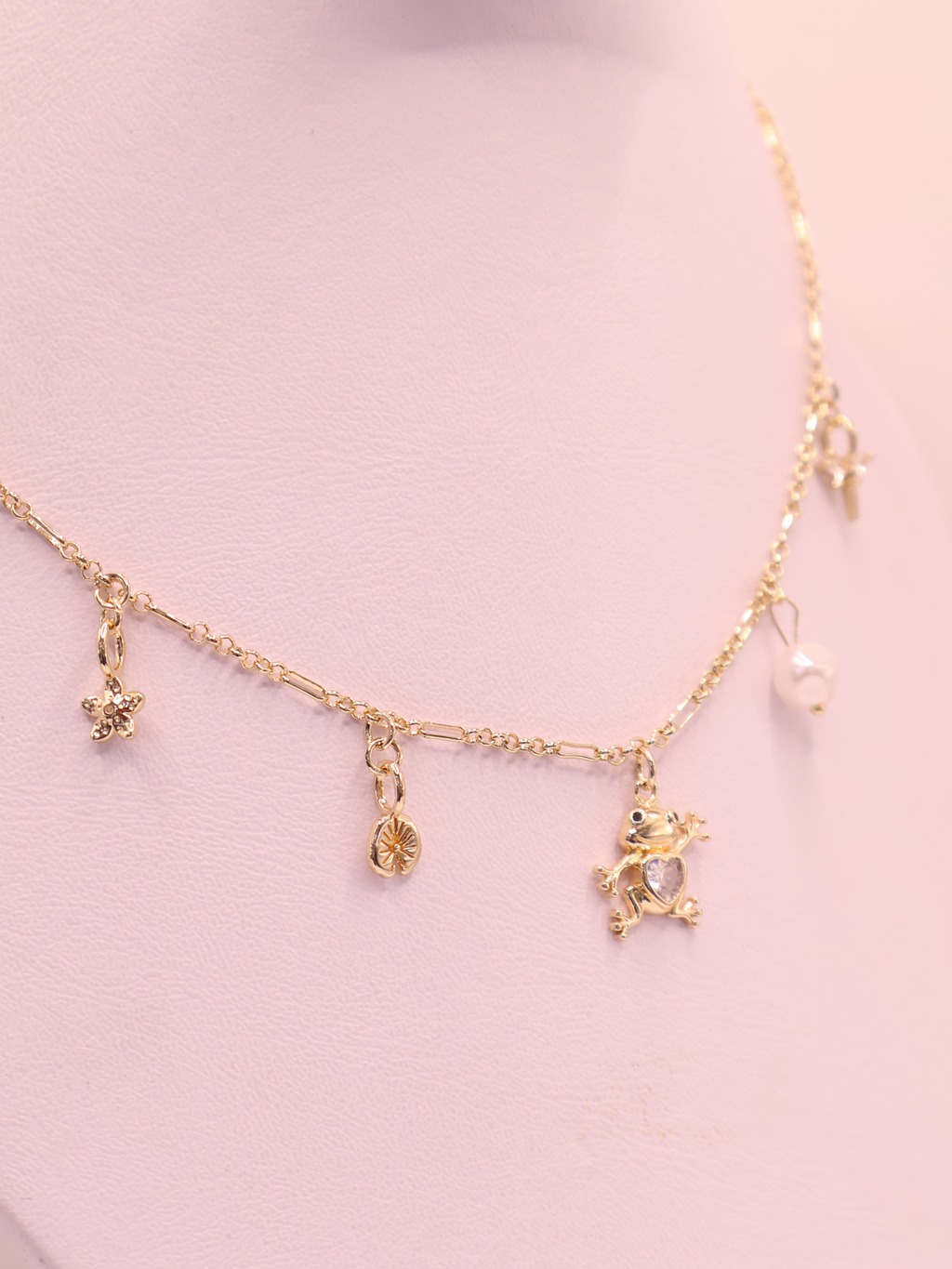 COLLAR 86