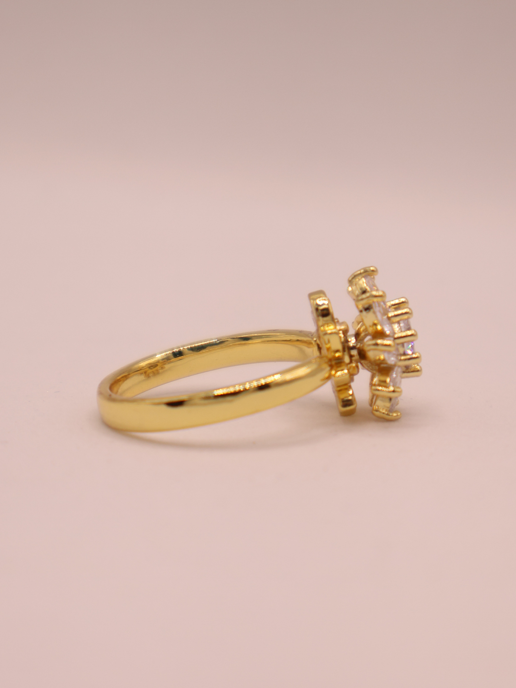 Anillo ISCHIA