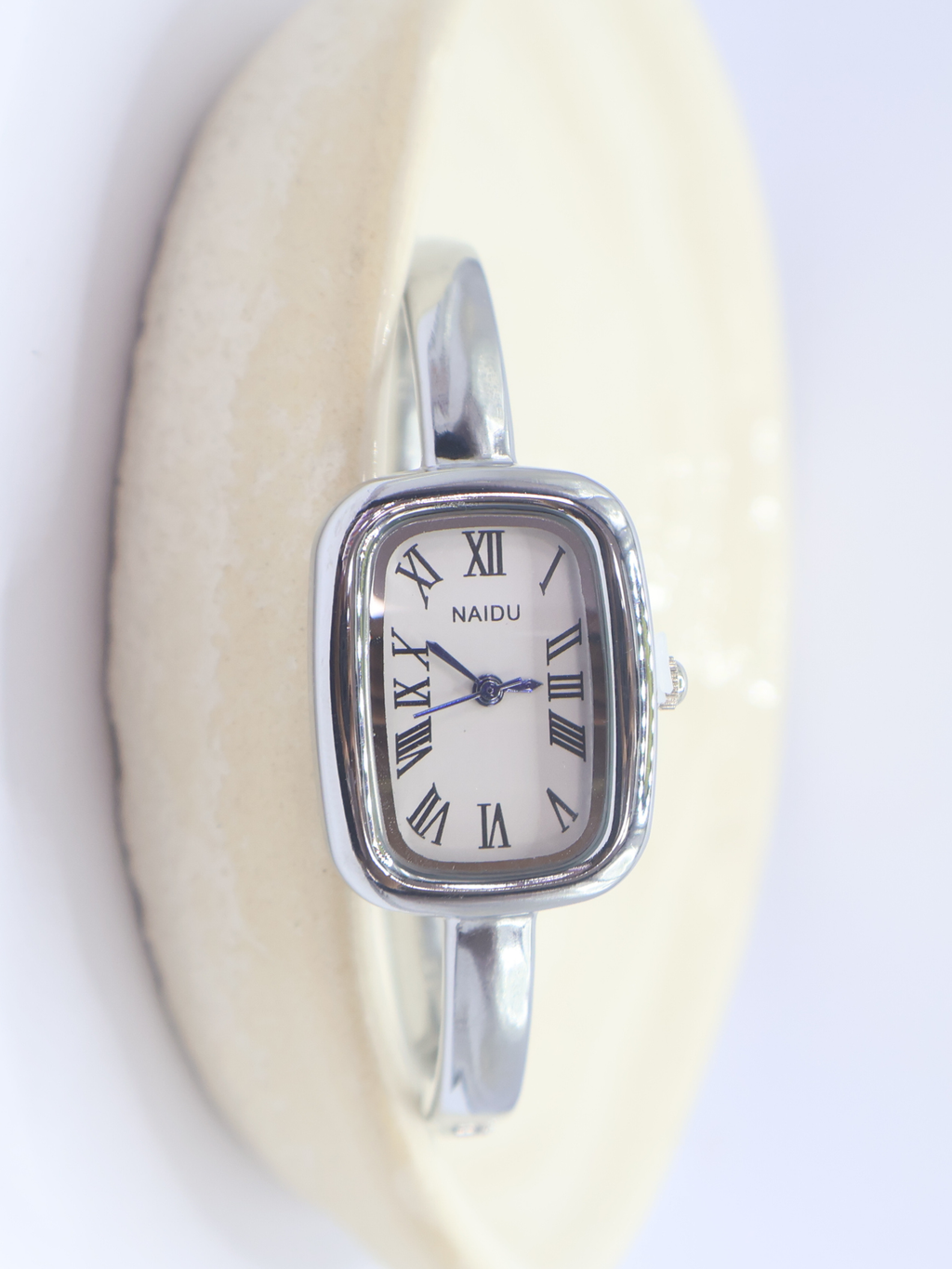 RELOJ 53