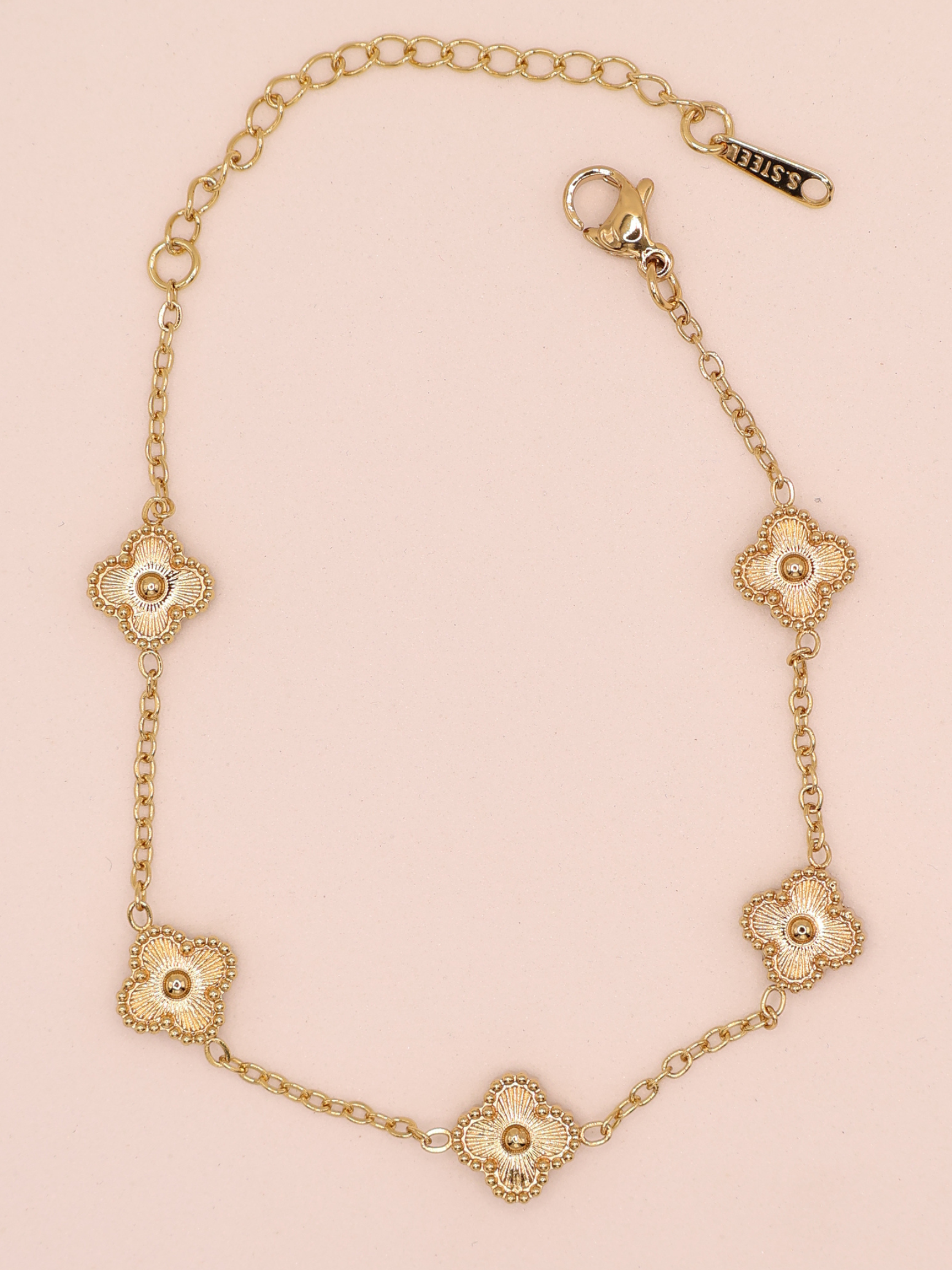 Pulsera de trebol dorada chica