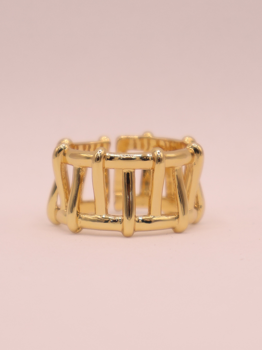 Anillo Elara
