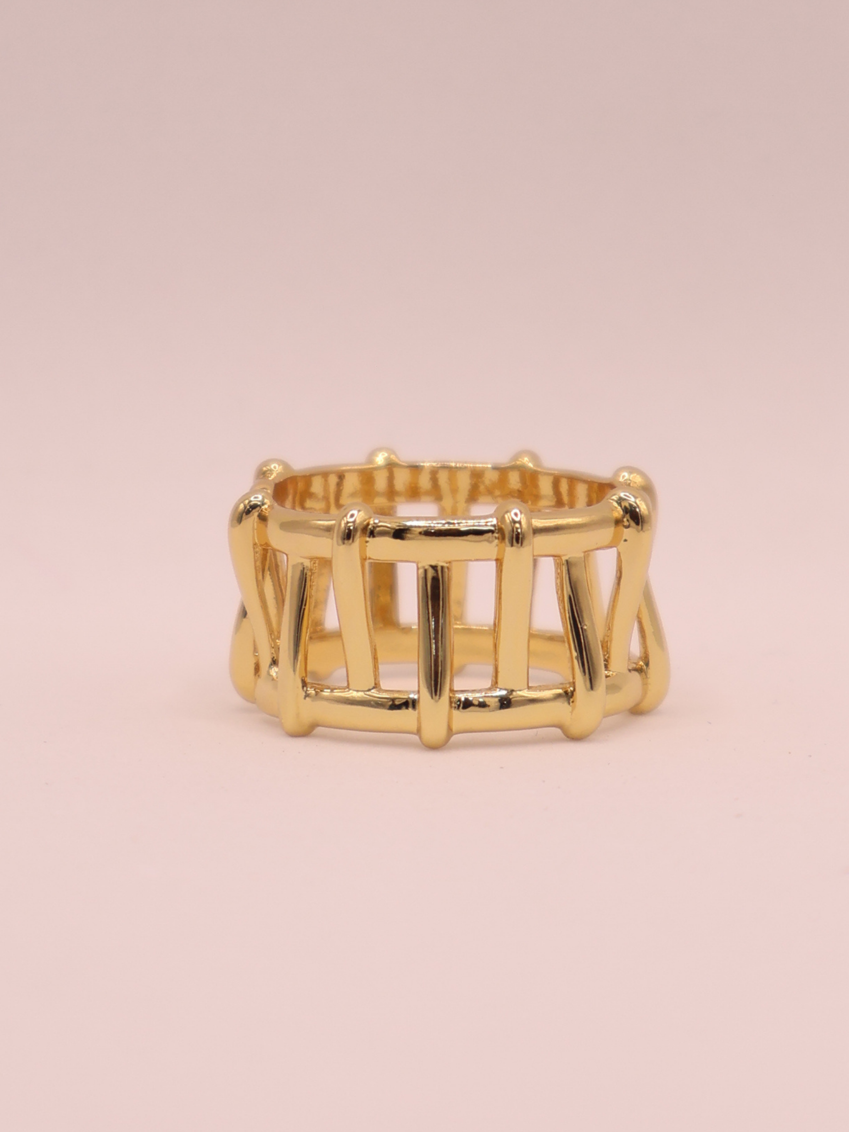 Anillo Elara