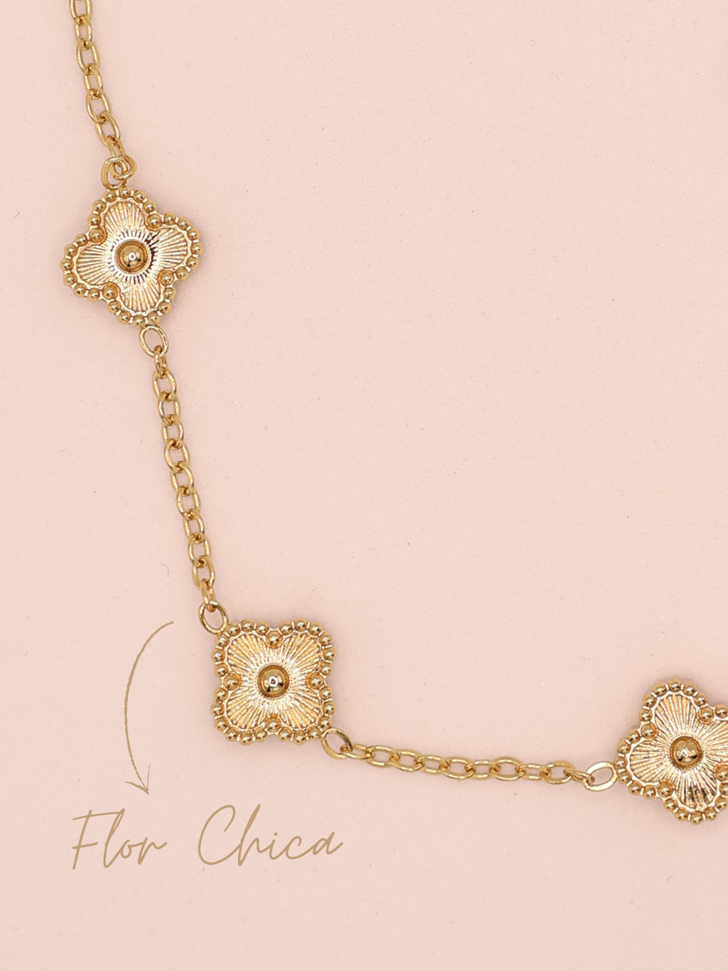 Pulsera de trebol dorada chica