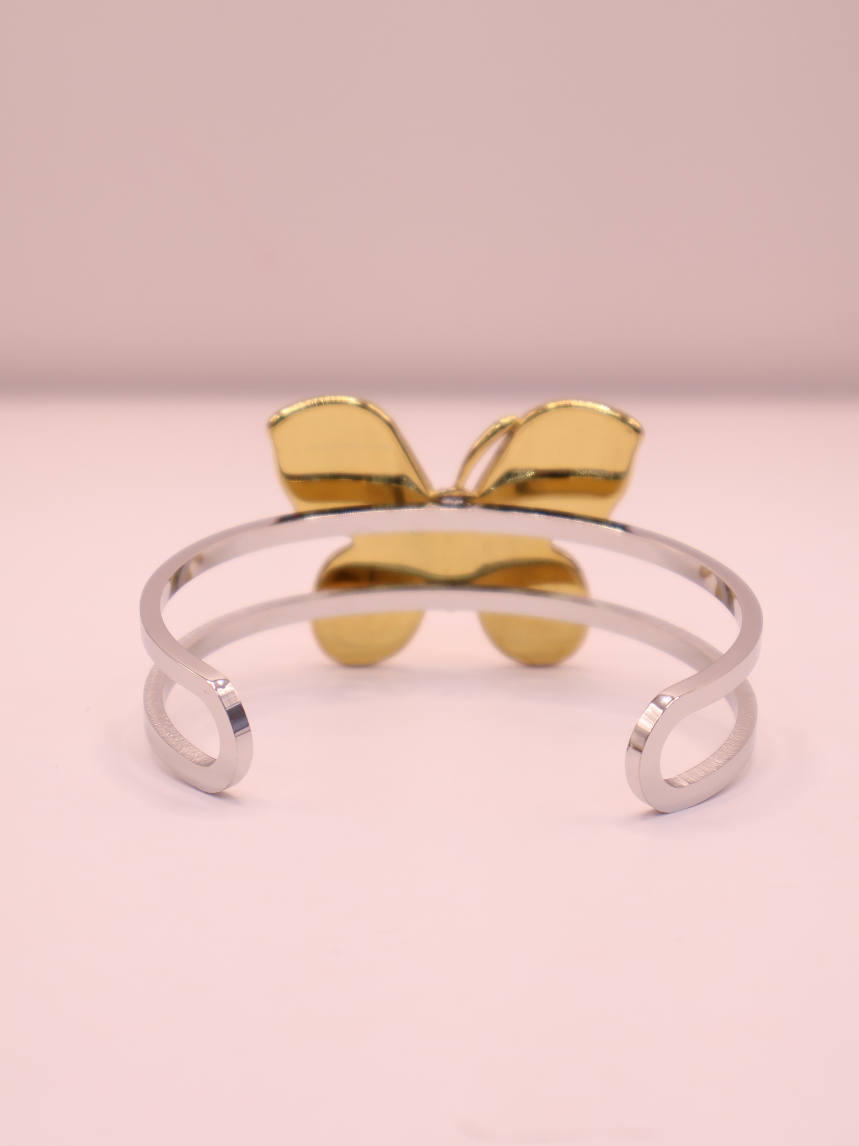 PULSERA 16