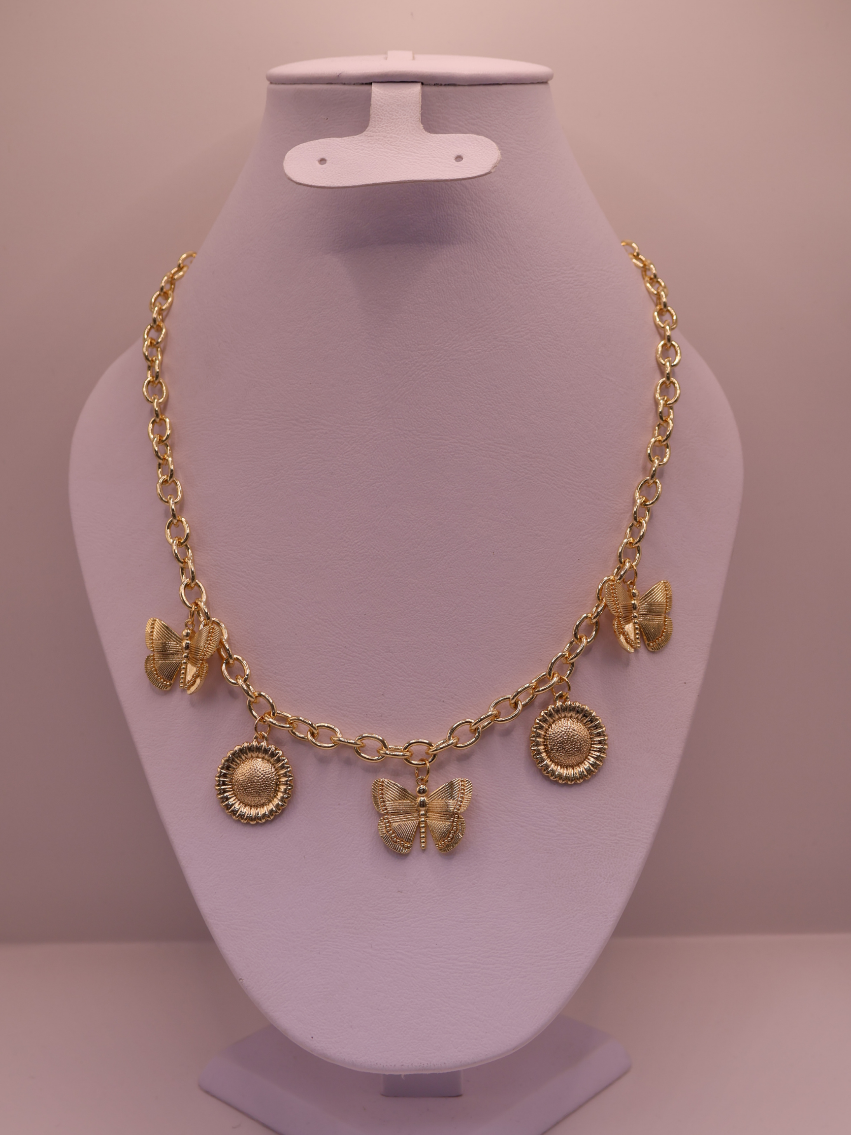 COLLAR ÚNICO BARI