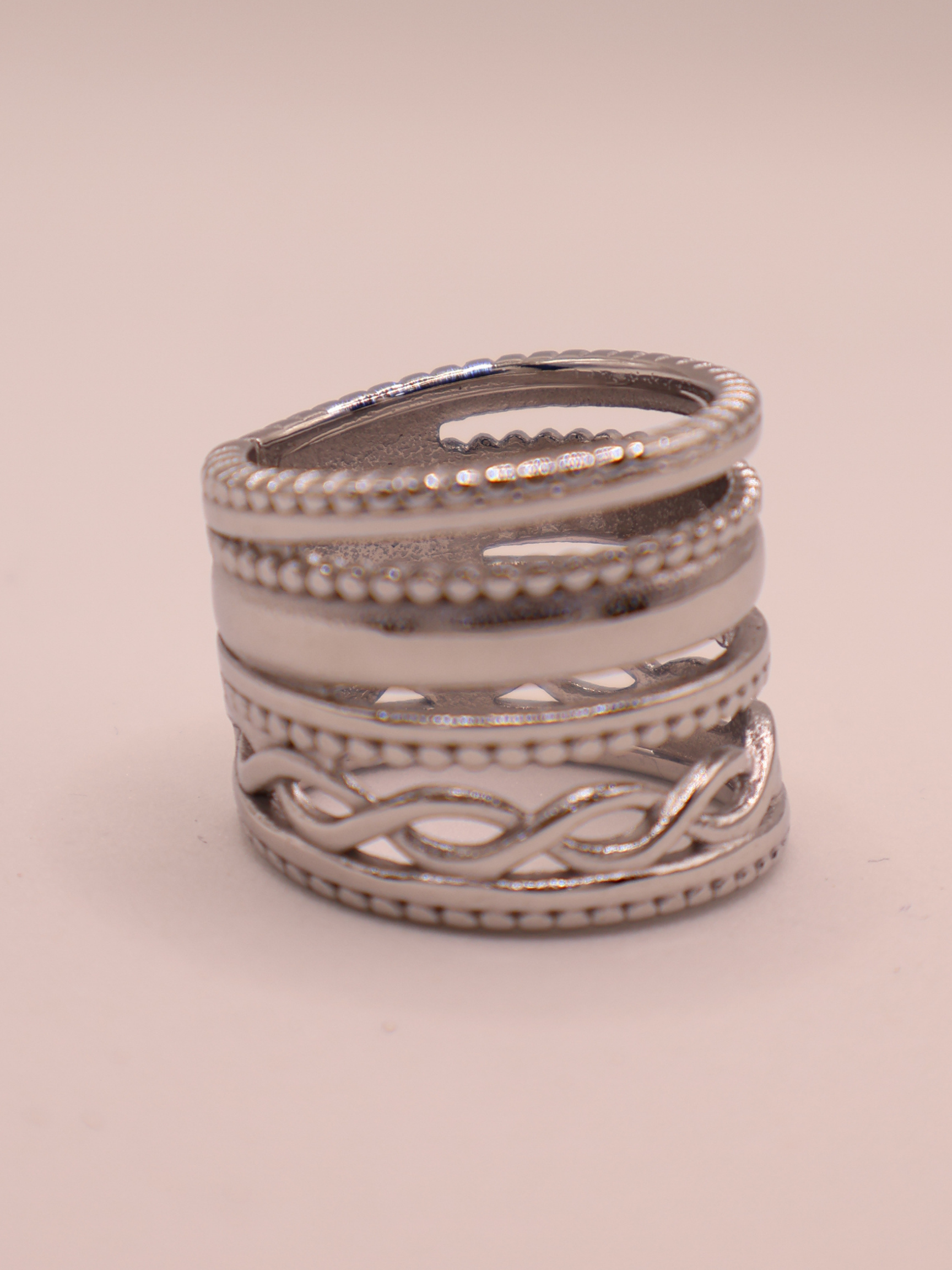 Anillo NICOSIA