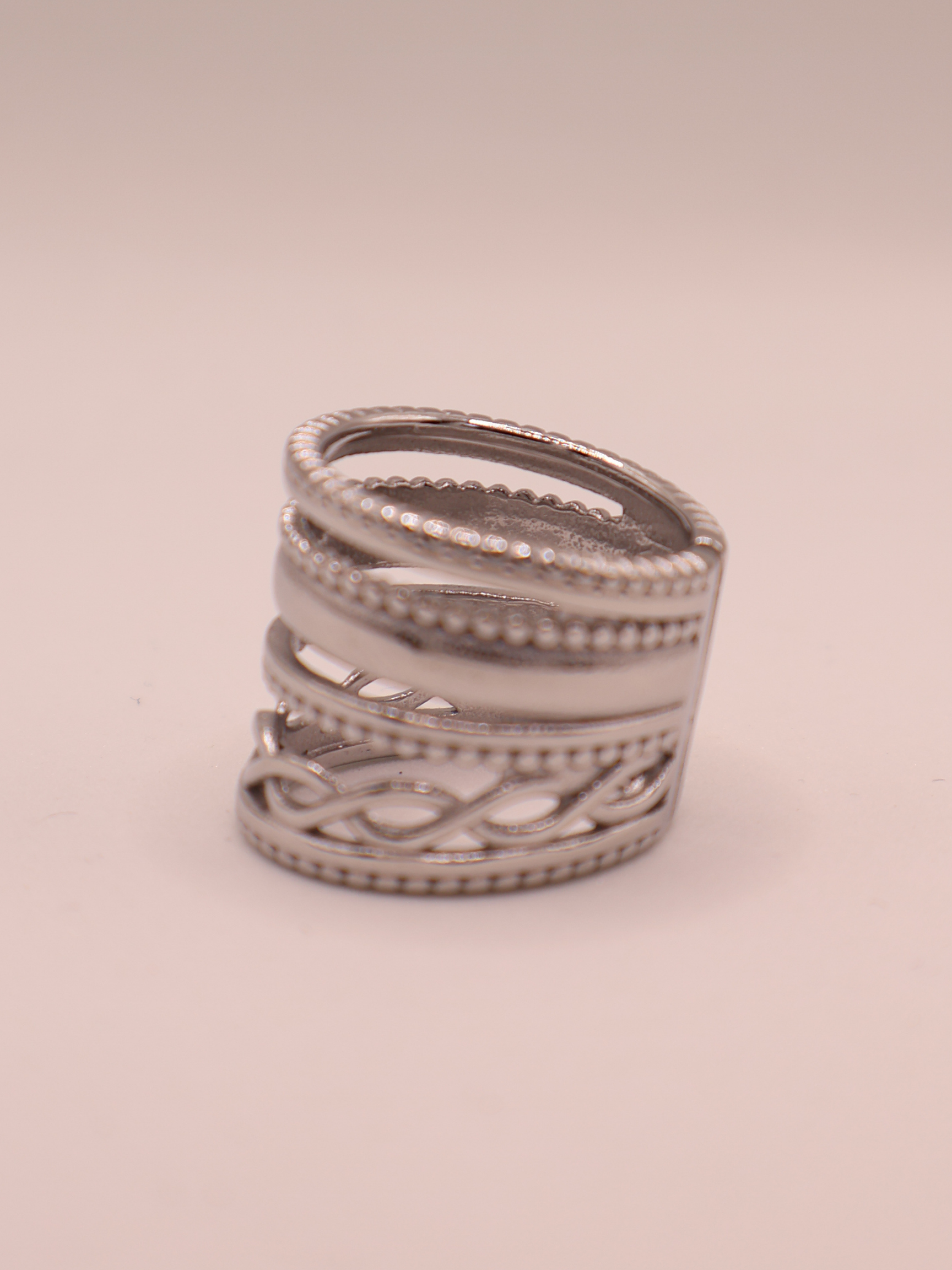 Anillo NICOSIA