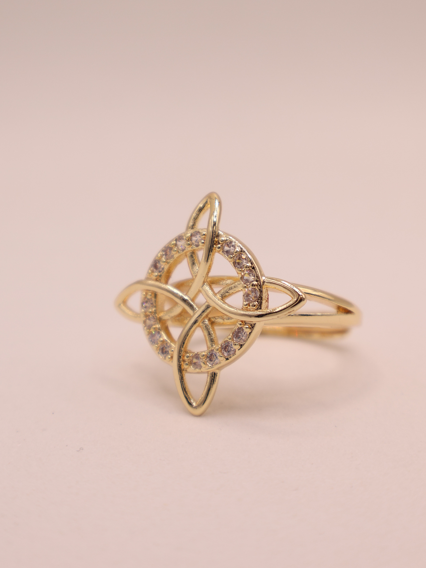 Anillo Nila