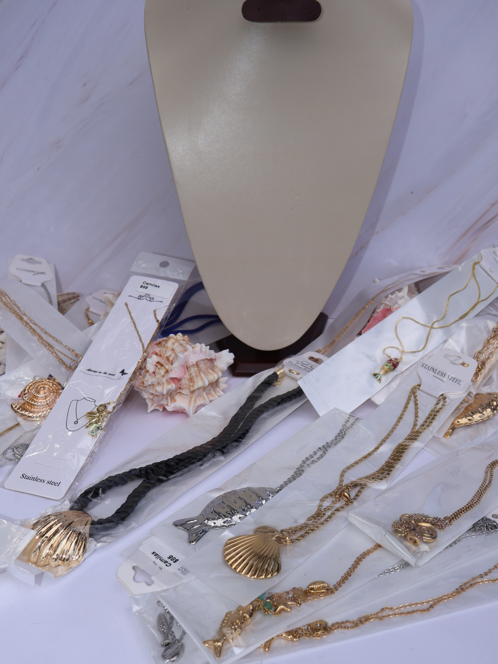 Collar Revy