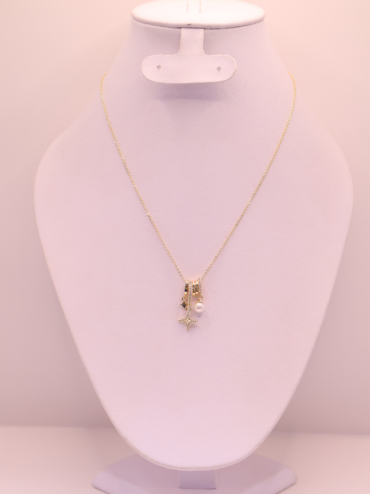 COLLAR 83