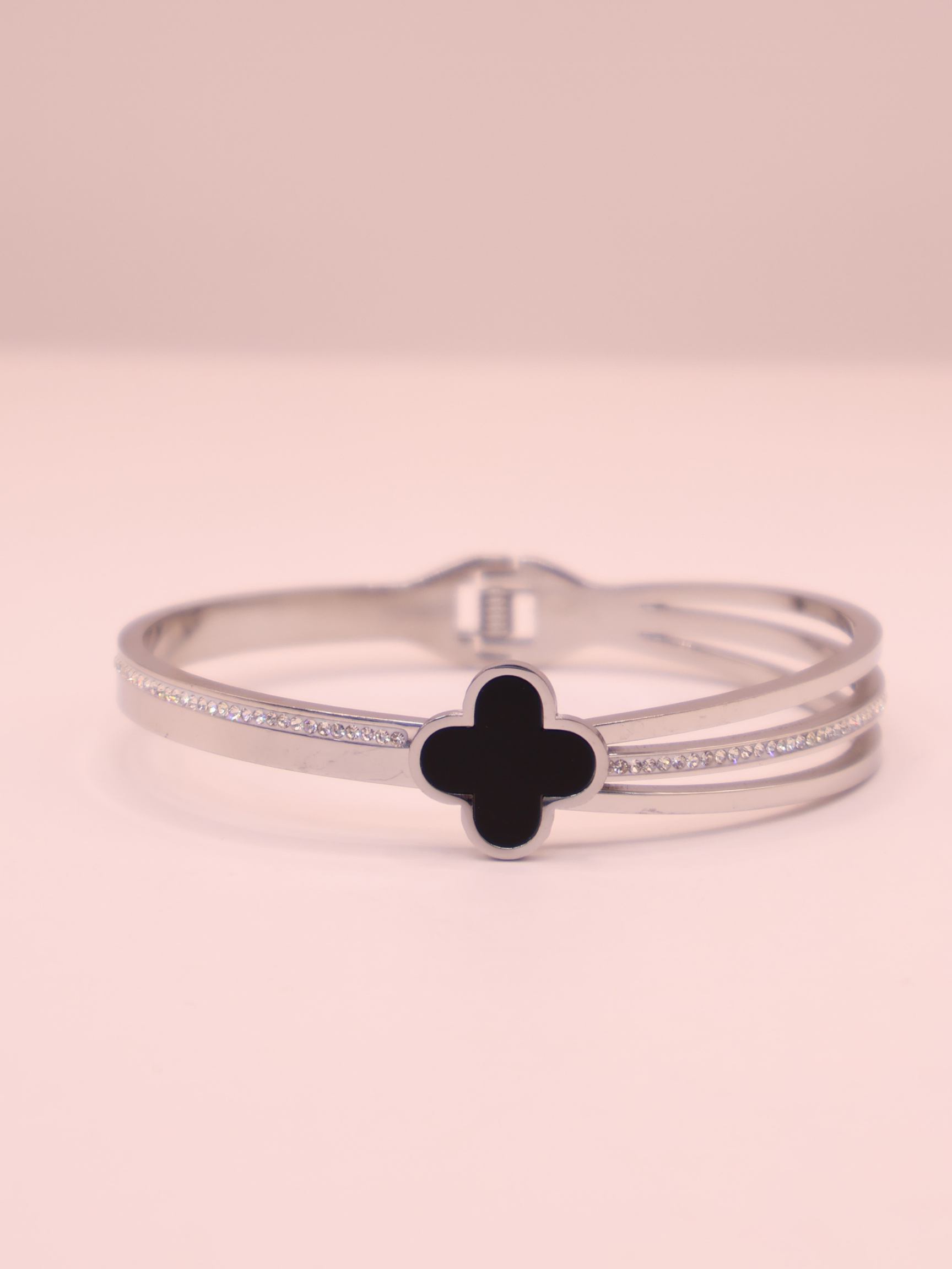 PULSERA 17