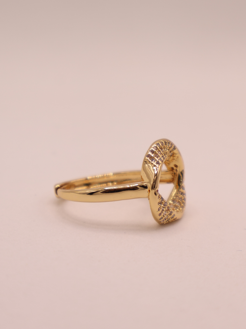 Anillo Tessa