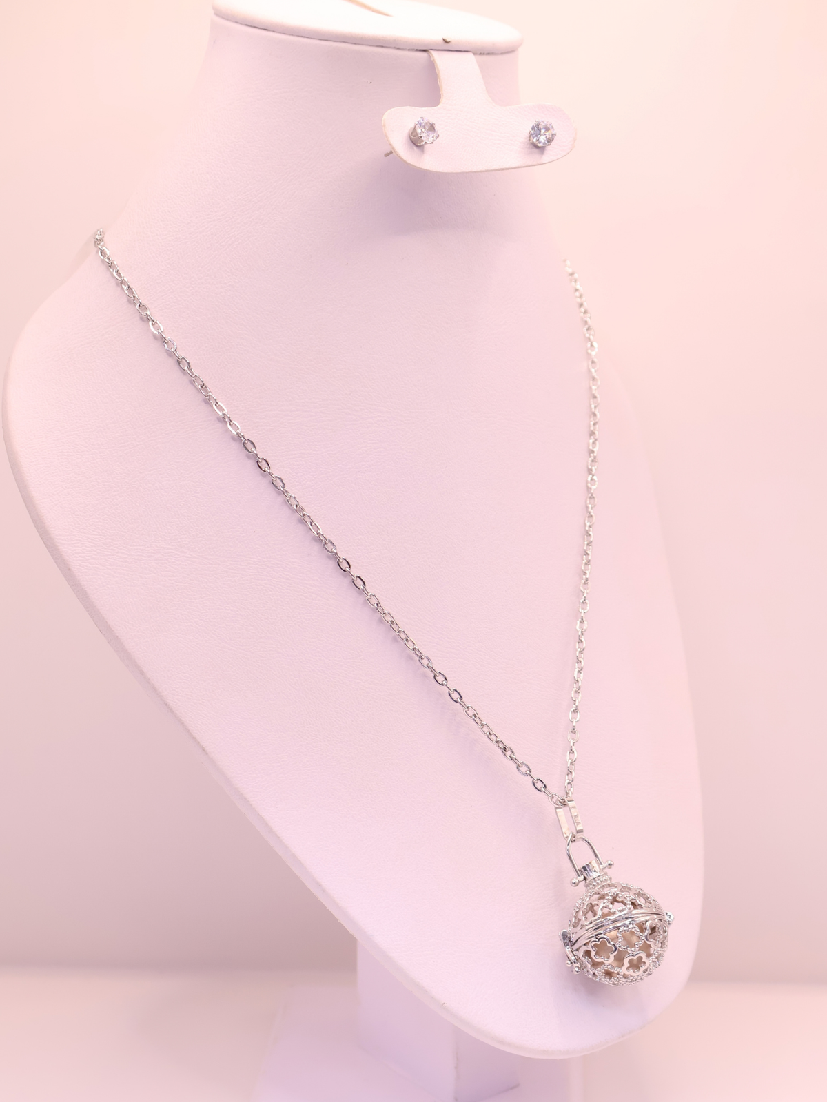 COLLAR LLAMADOR DE ÁNGEL 128