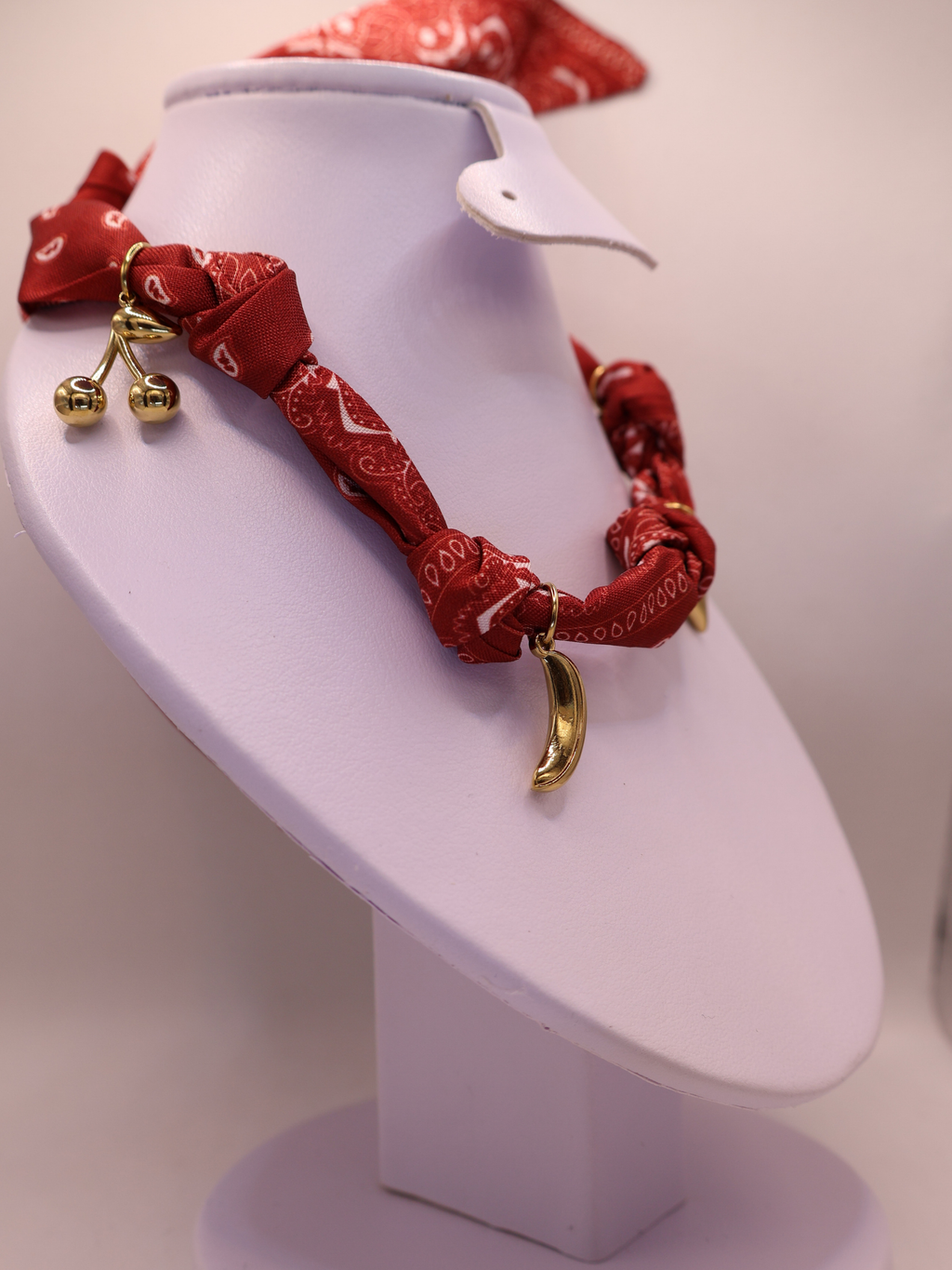 Collar ERICE