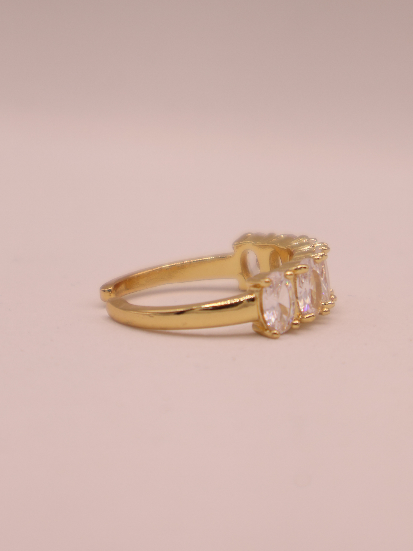 Anillo ÉVORA