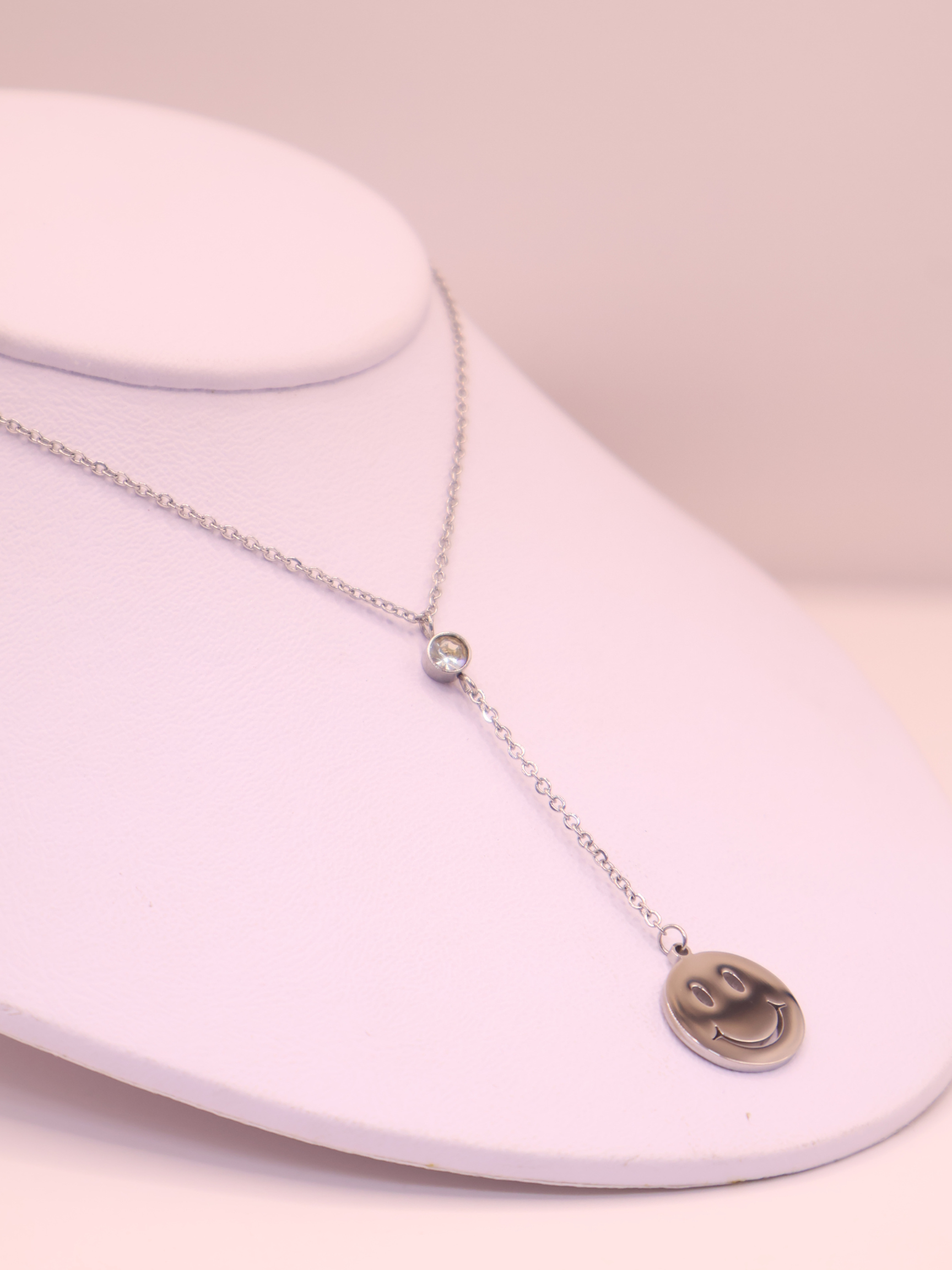 COLLAR CORBATIN 23