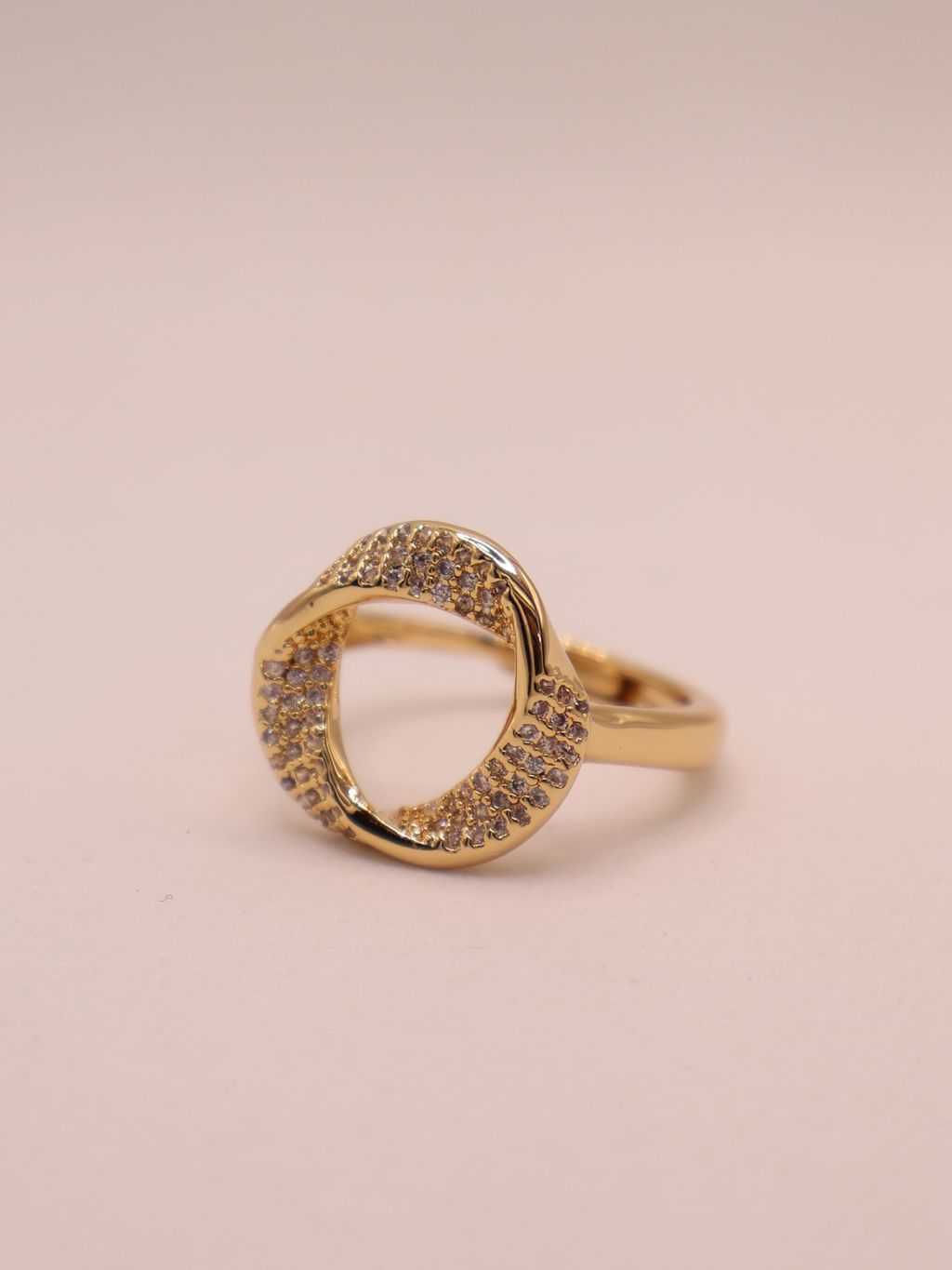 Anillo Tessa