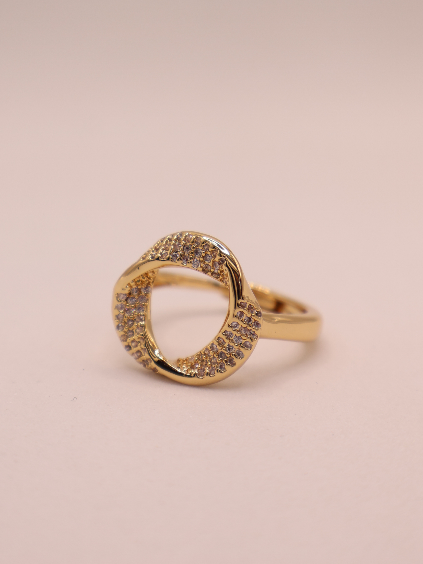 Anillo Tessa