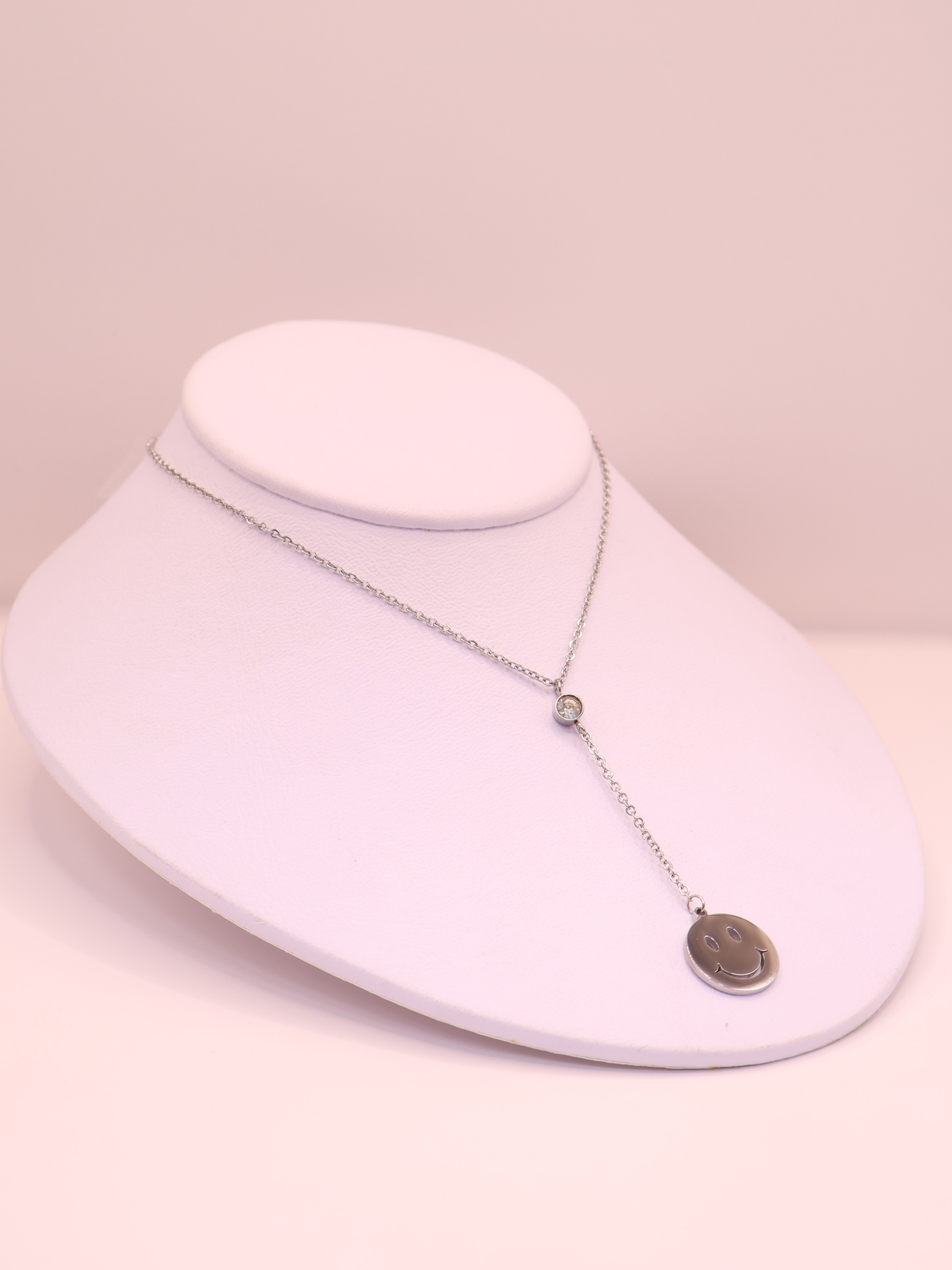 COLLAR CORBATIN 23