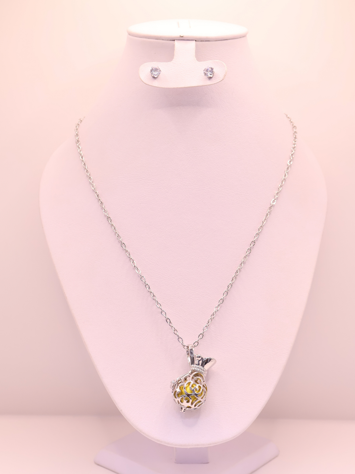 COLLAR LLAMADOR DE ÁNGEL 130