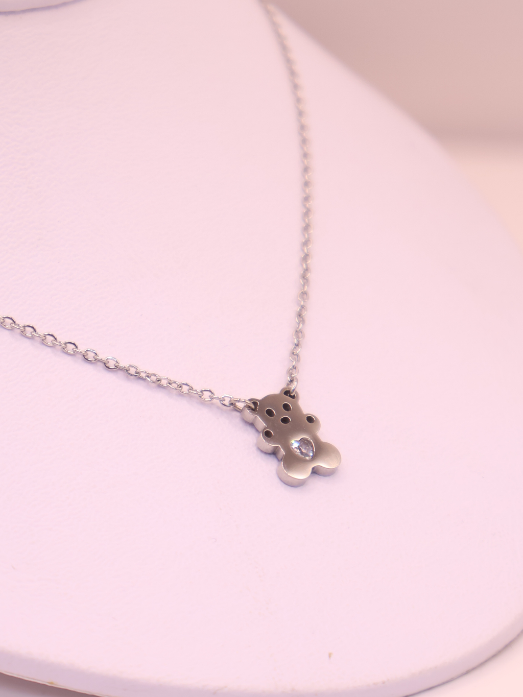 COLLAR 24