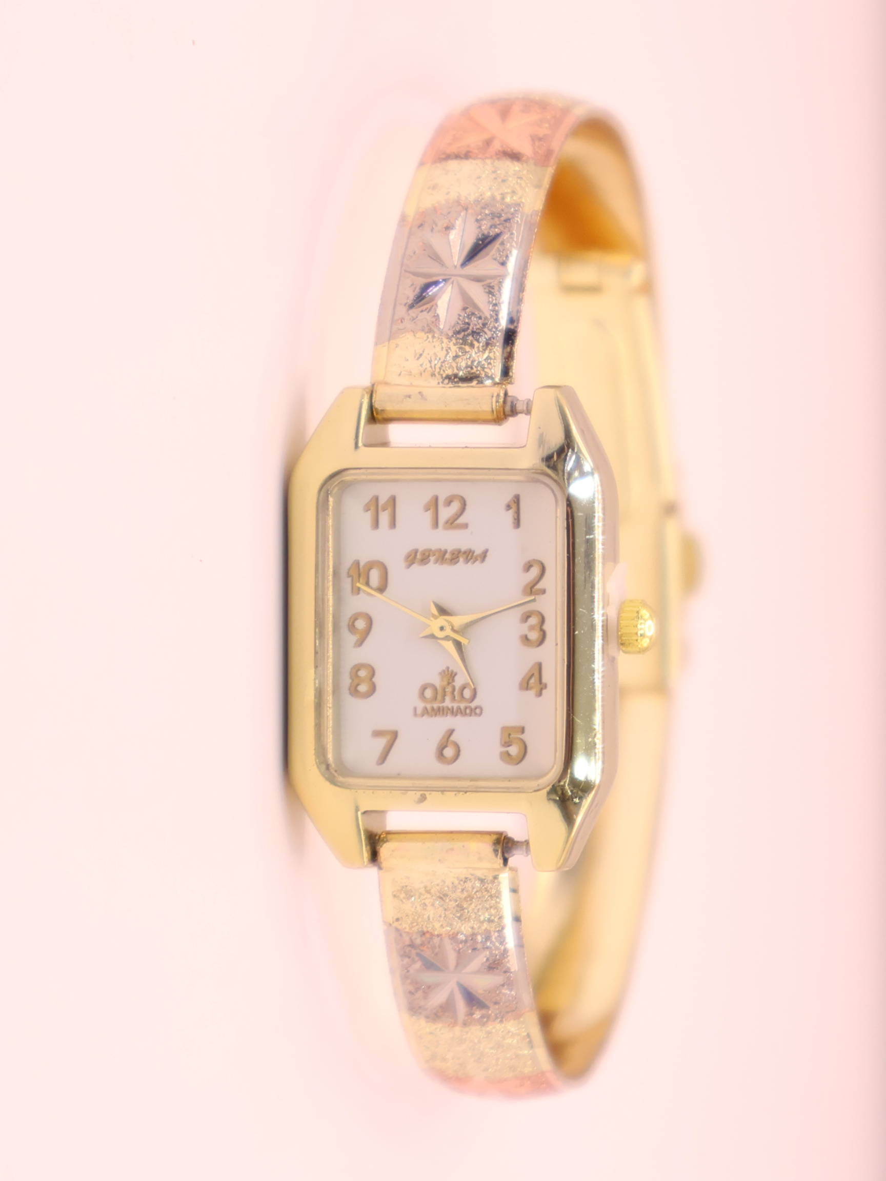 RELOJ LAMINADO 7