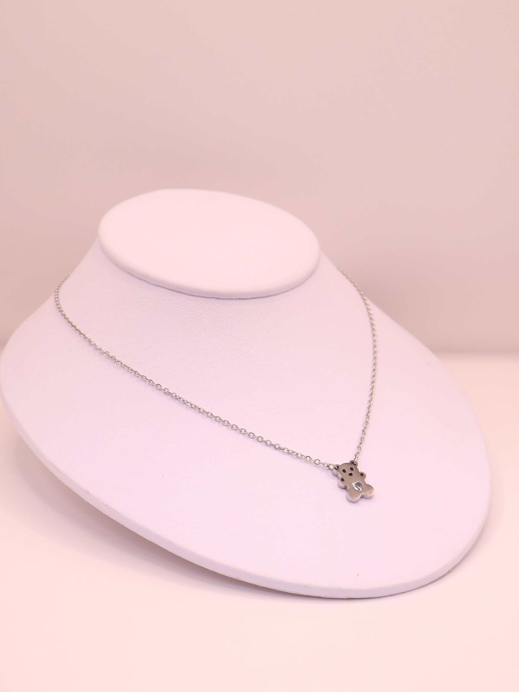 COLLAR 24