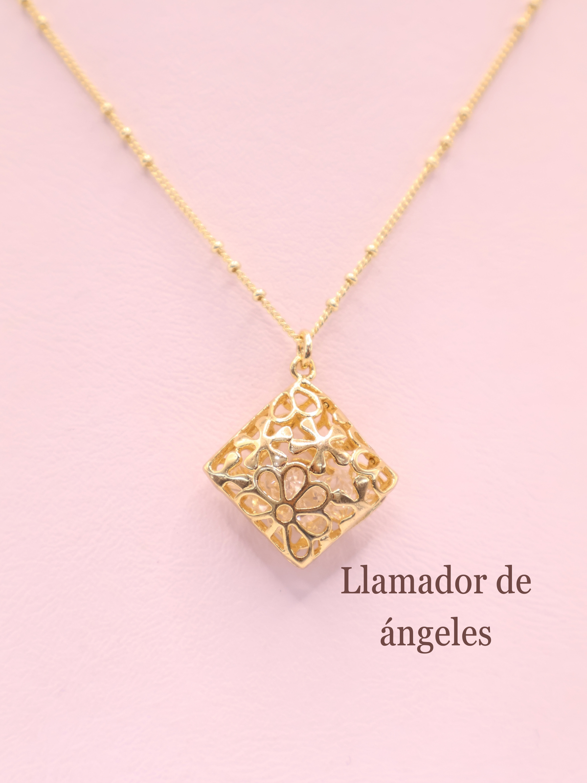 COLLAR LLAMADOR DE ÁNGEL 111