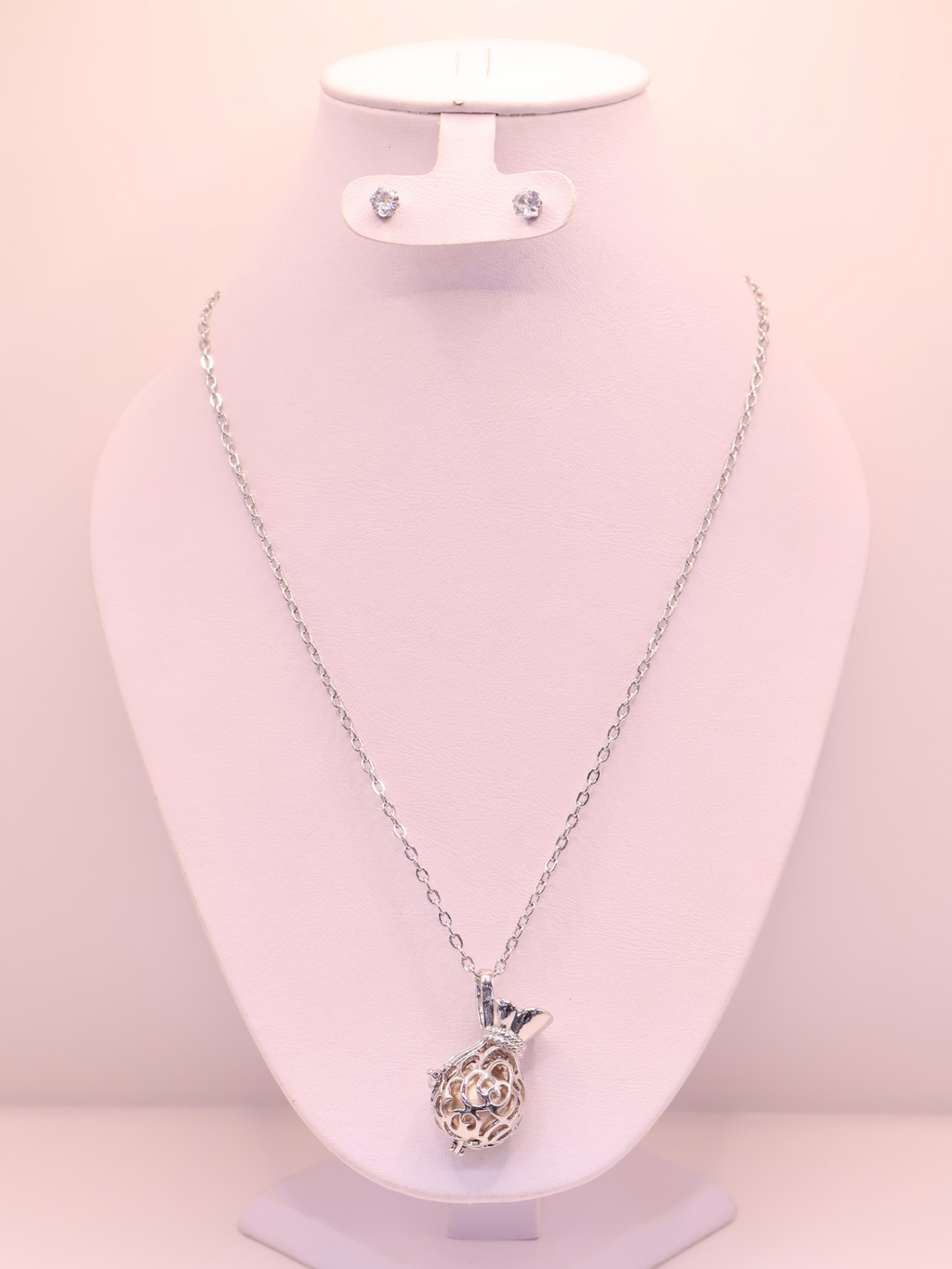COLLAR LLAMADOR DE ÁNGEL 132