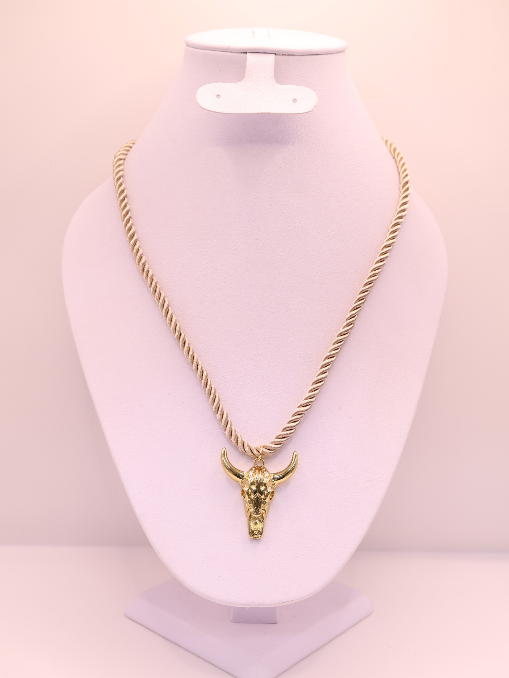 COLLAR CALDON
