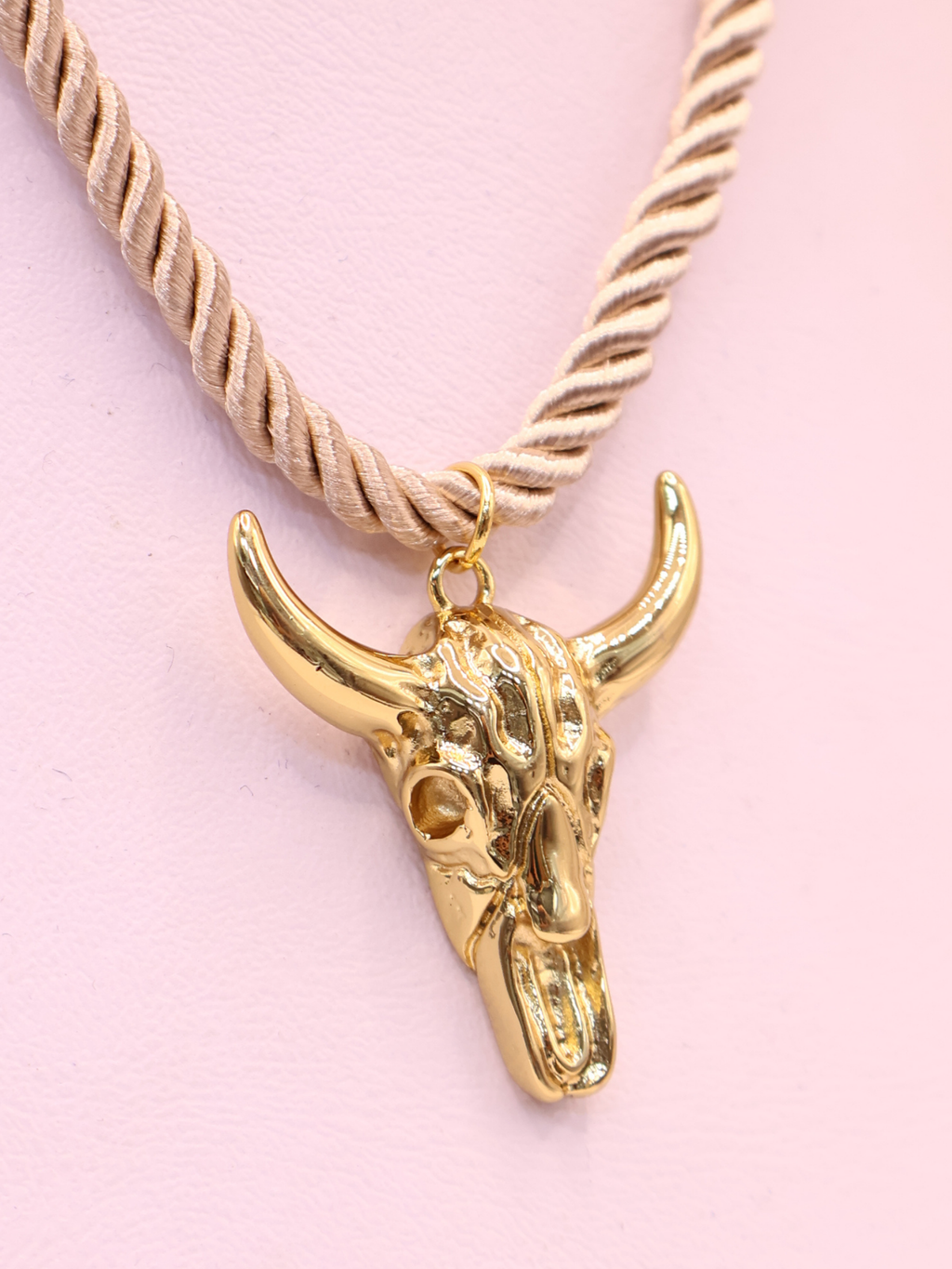 COLLAR CALDON