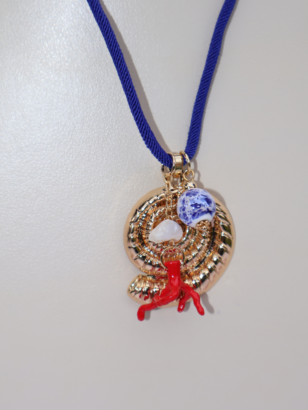 Collar Reni