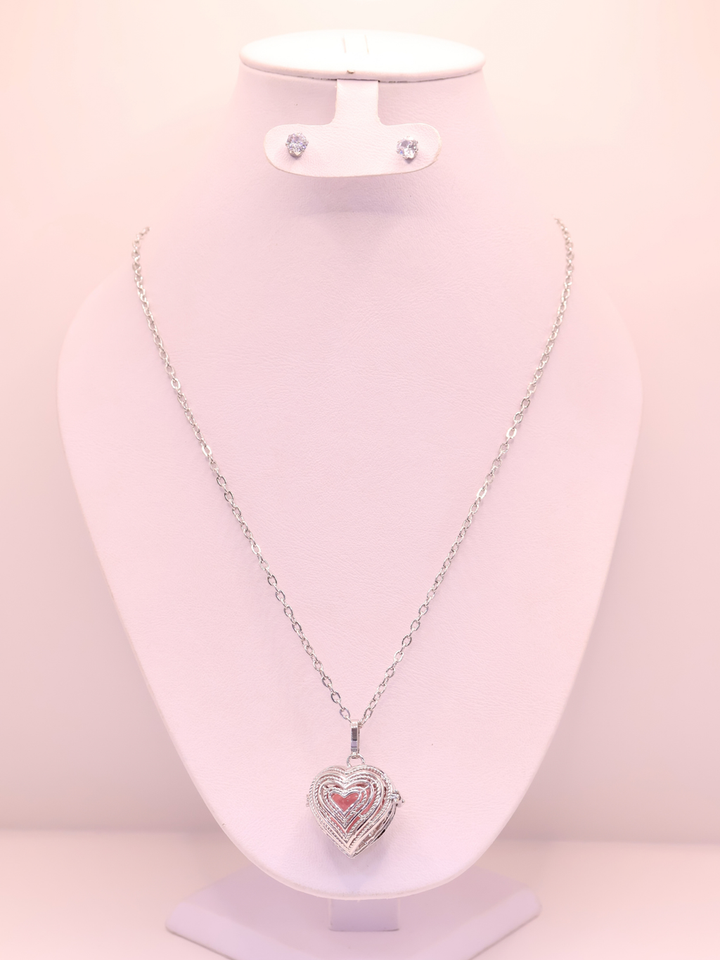 COLLAR LLAMADOR DE ÁNGEL 135