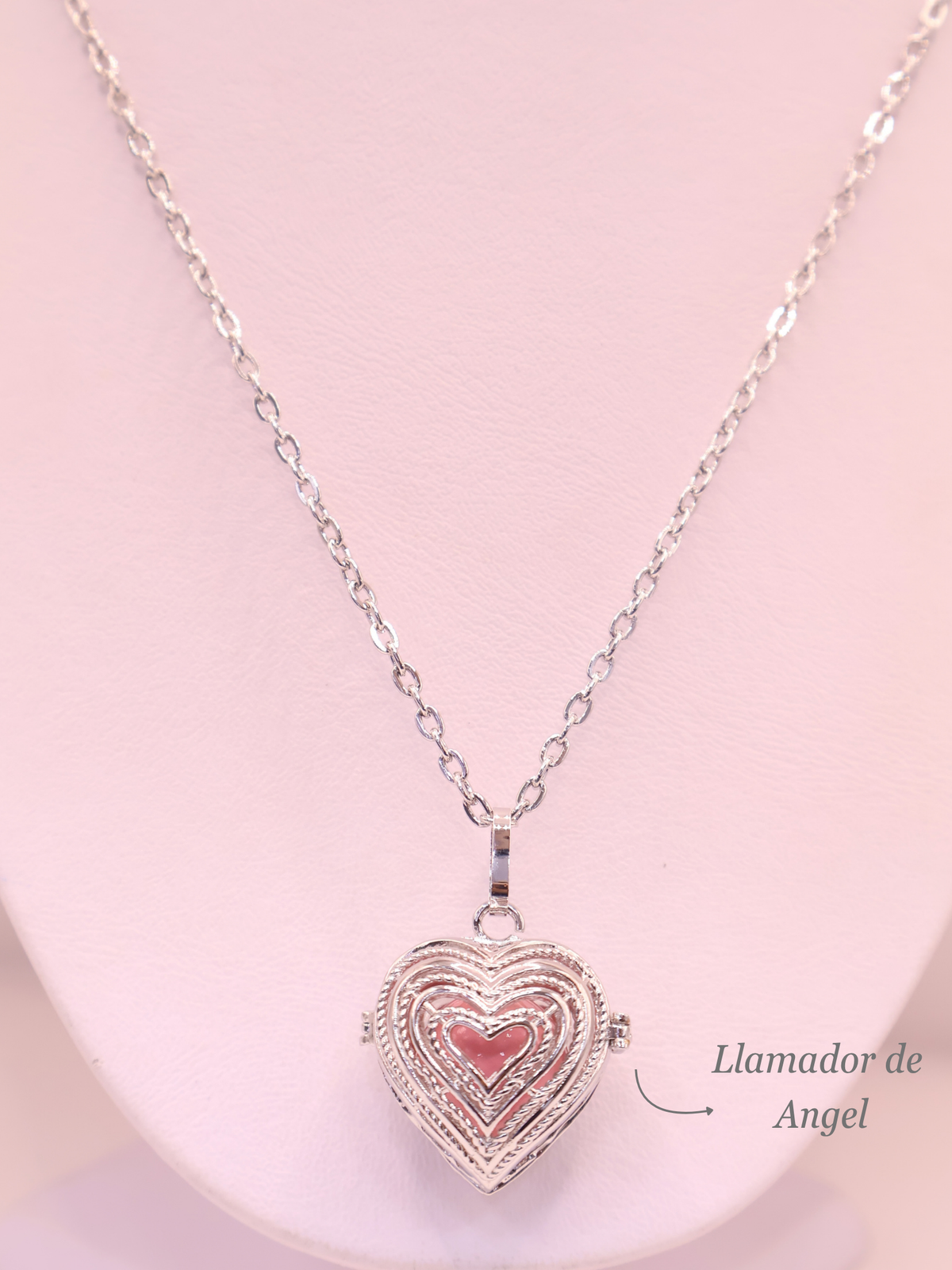 COLLAR LLAMADOR DE ÁNGEL 135