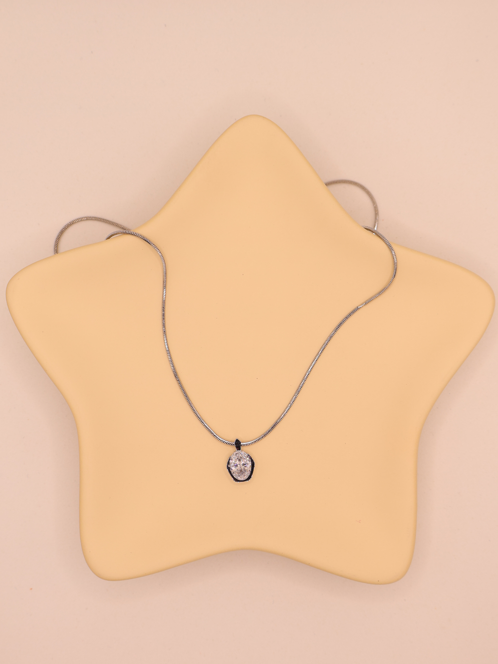 Collar TIVOLI