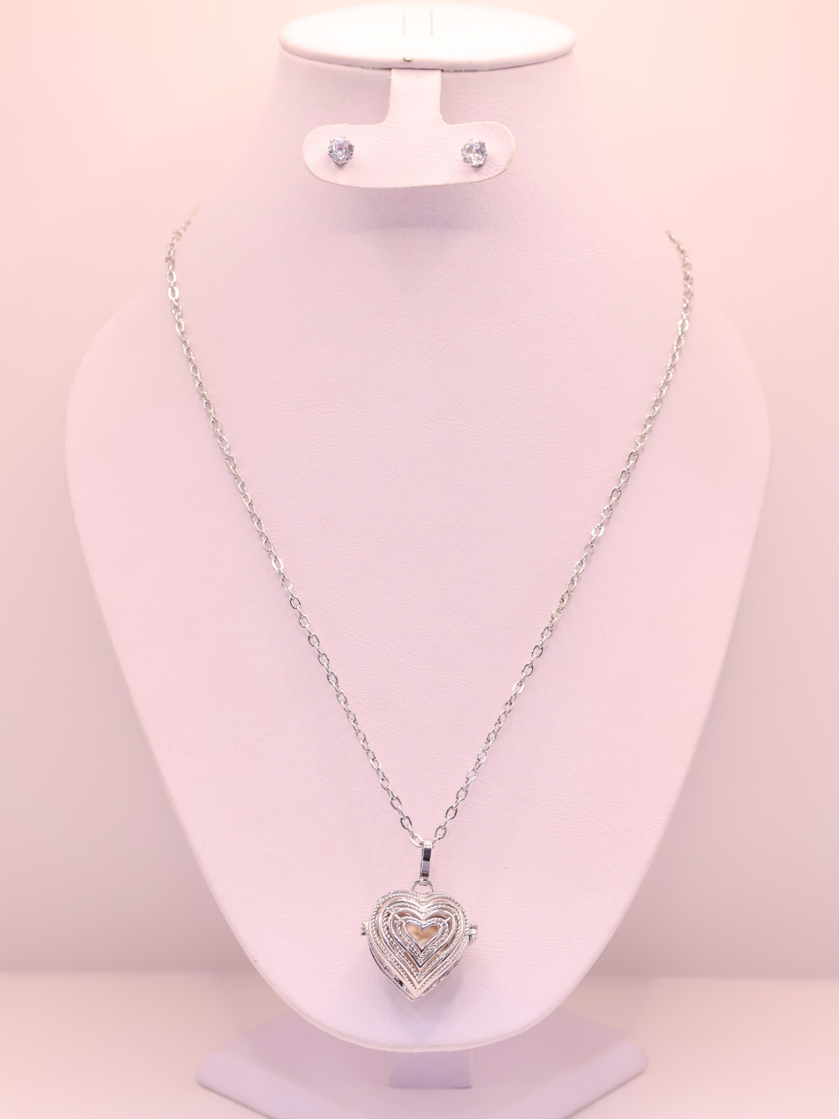 COLLAR LLAMADOR DE ÁNGEL 137