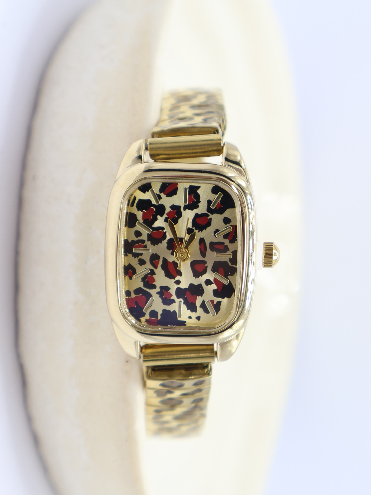 RELOJ 38