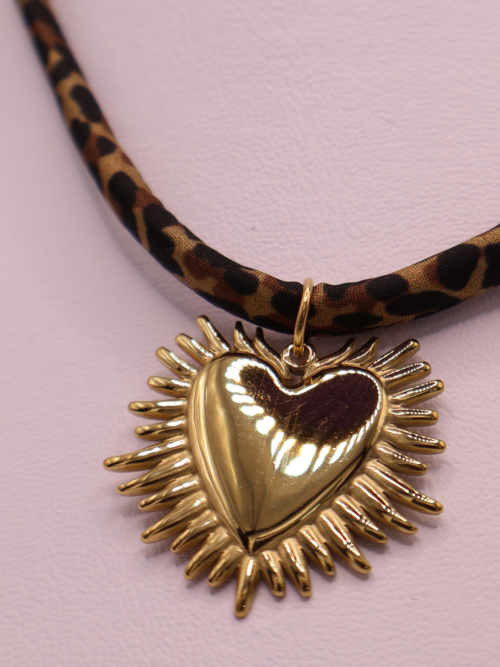 Collar AUBAGNE