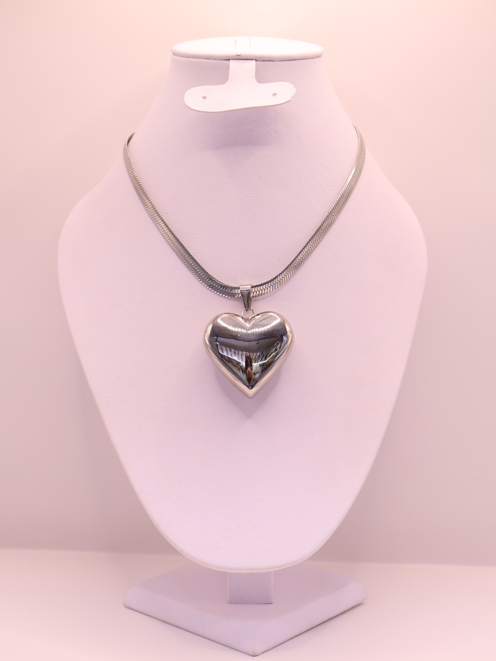 COLLAR 54