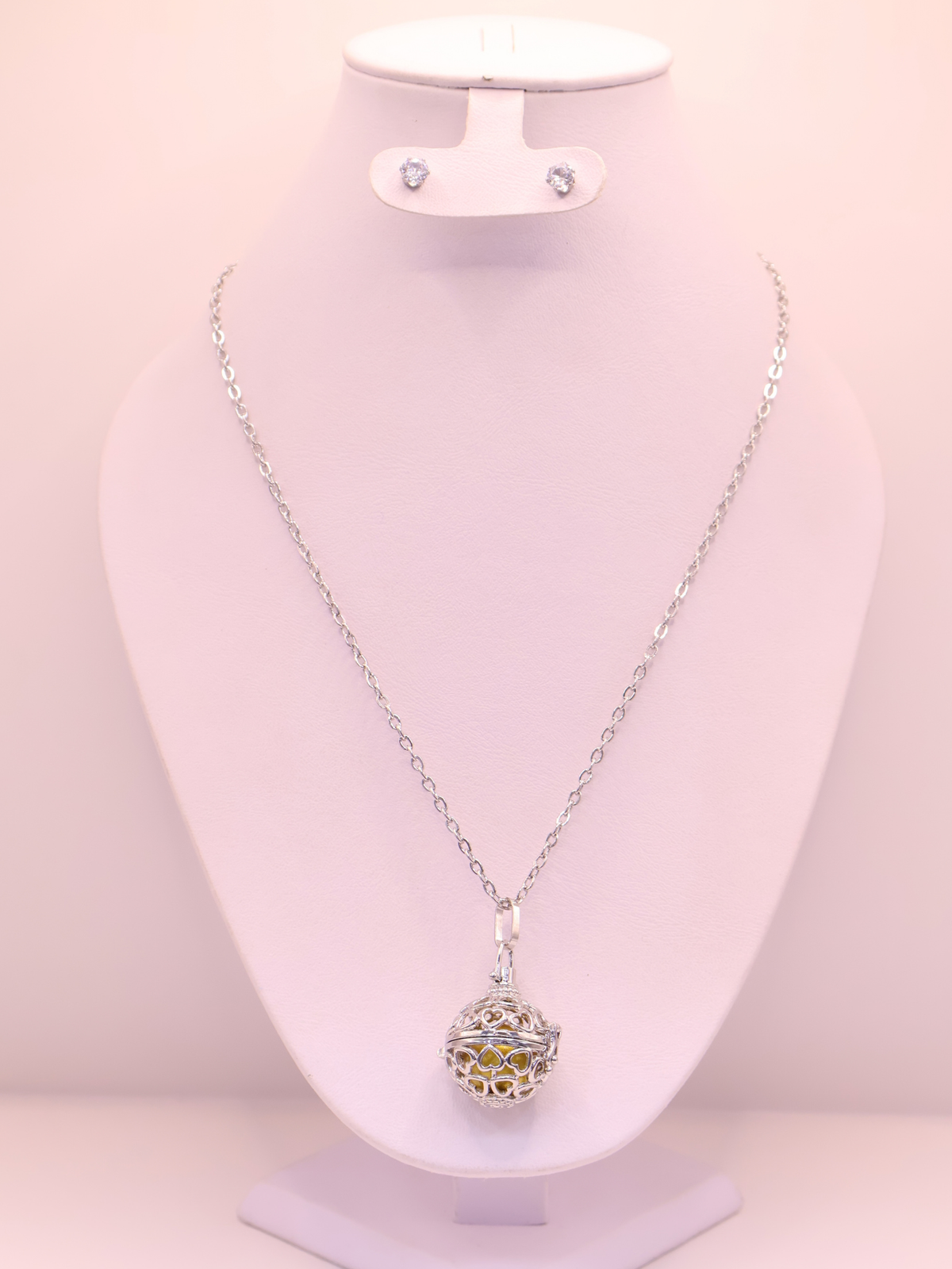 COLLAR LLAMADOR DE ÁNGEL 123