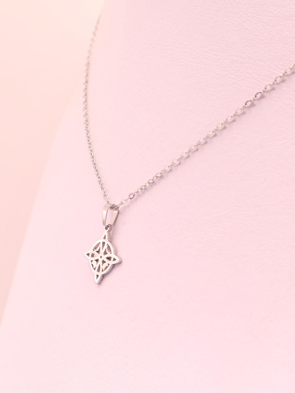 COLLAR VELORA