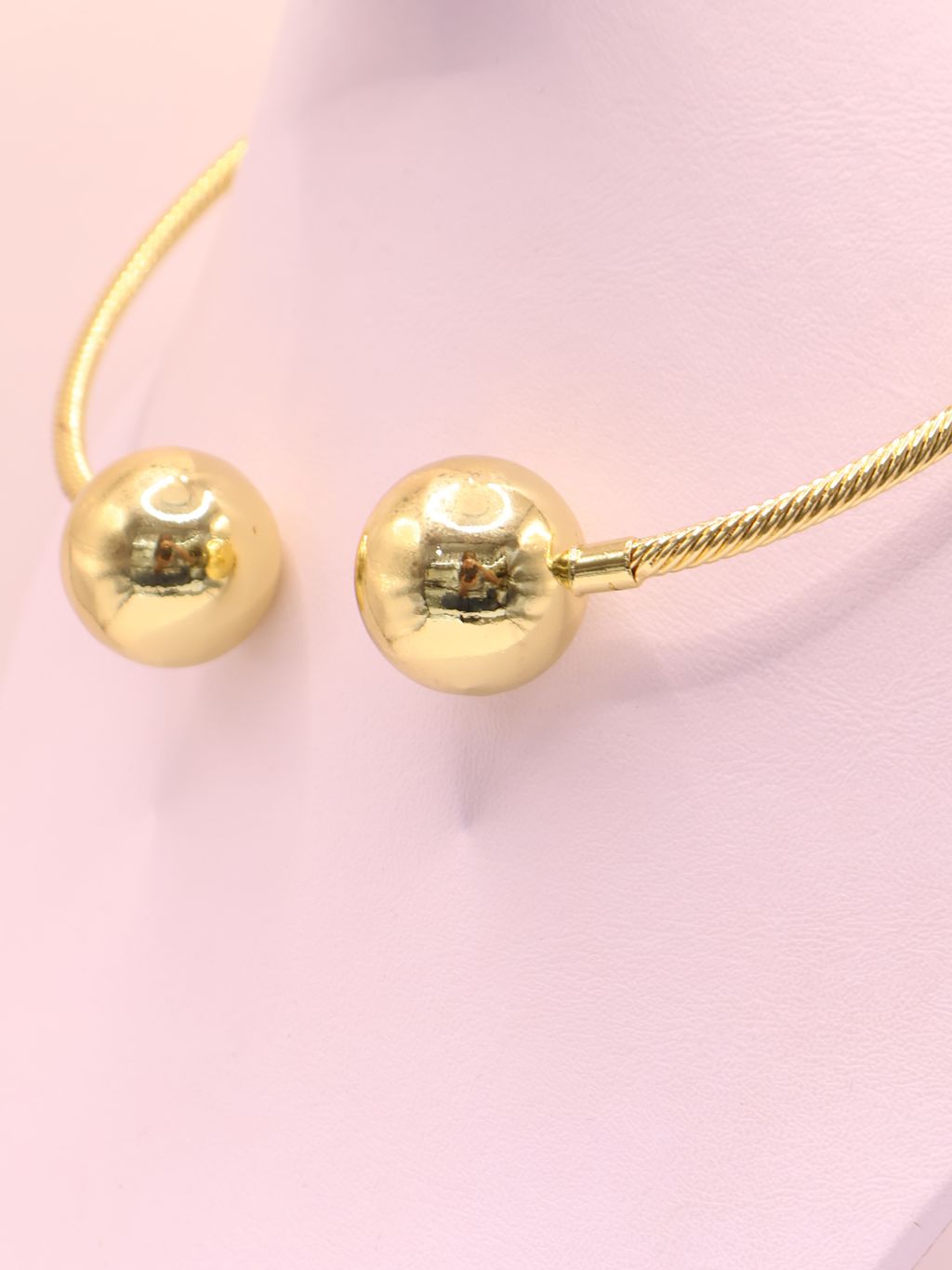 COLLAR OMEGA 10